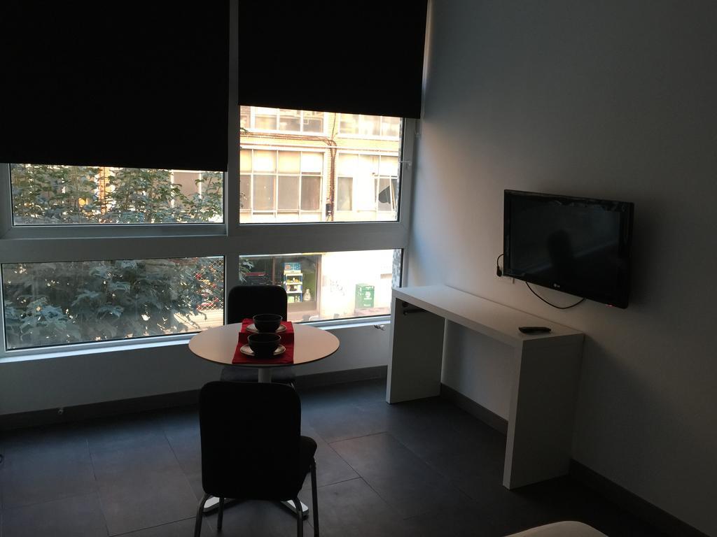 Room And Kitchen Bilbao Bilbau Exterior foto